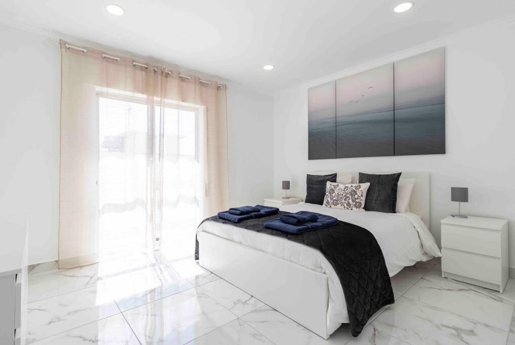 Modern Apartment Beach View Armação de Pêra Eksteriør billede