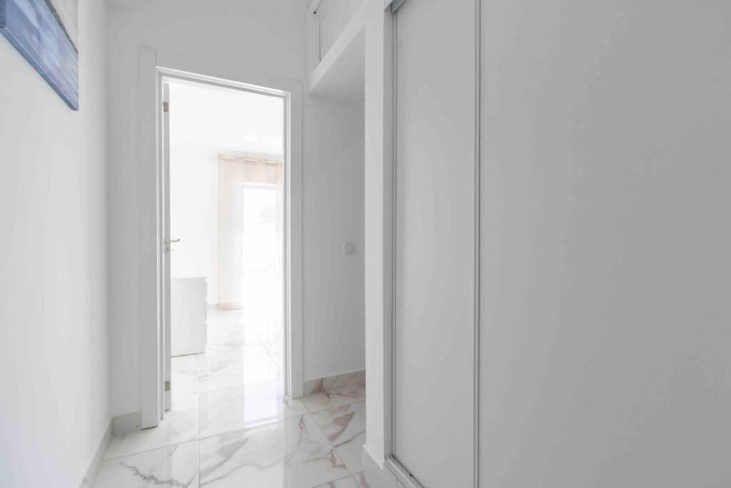 Modern Apartment Beach View Armação de Pêra Eksteriør billede
